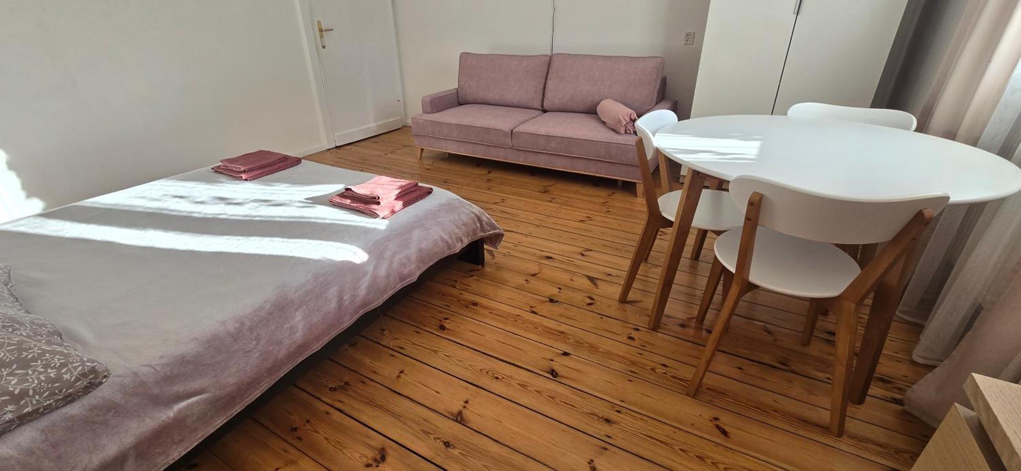 Przestronne Pokoje W Domu Prywatnym Ze Wspolna Lazienka Prywatnosc I Komfort Wrocław Extérieur photo